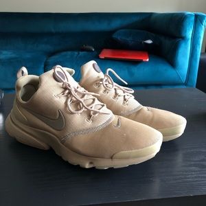 Nike Air Presto Fly